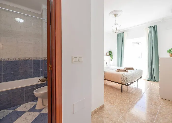 Vakantiehuis Casa Vacacional En Medina Playa Torrecilla *